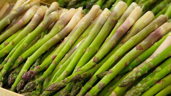 Grüner spargel jacqueline macou auf pixabay a